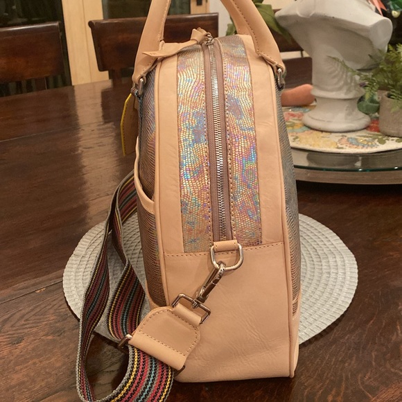 Consuela Gloria Commuter Bag - Picture 3 of 11